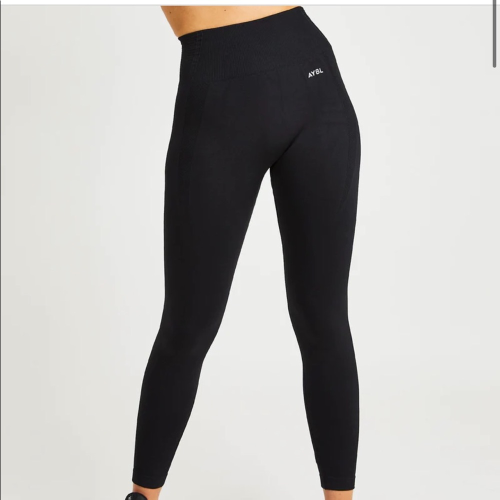 AYBL BALANCE V2 SEAMLESS LEGGINGS- black